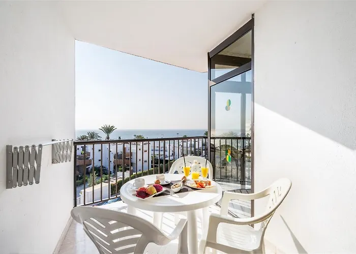 Rt-apartamentos Guinea * Πλάγια ντελ Ινγκλές