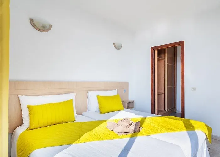 Rt-apartamentos Guinea