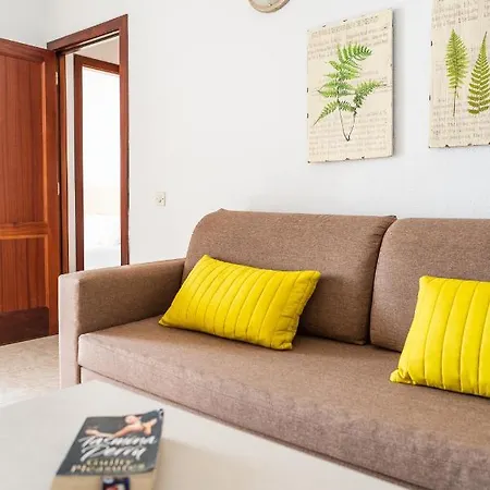 Rt-apartamentos Guinea Apartment *