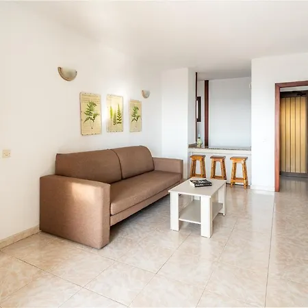 Rt-apartamentos Guinea Apartment
