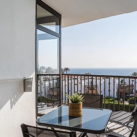 Rt-apartamentos Guinea Playa del Inglés