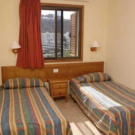 Rt-apartamentos Guinea * Playa del Inglés